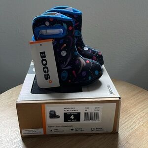 BOGS Rain boots - Size 4
